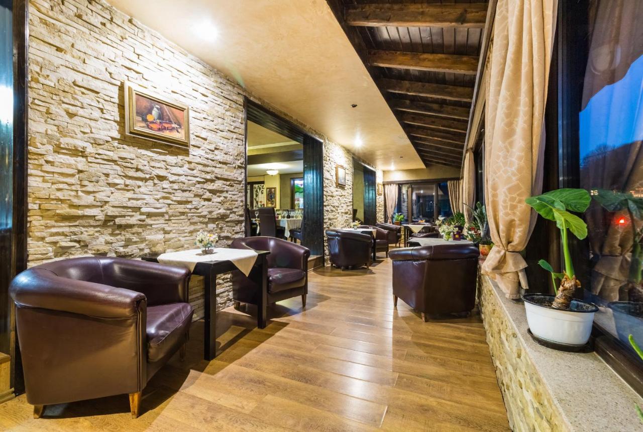 Hanul Simon Pensiune & Restaurant Бран Екстер'єр фото