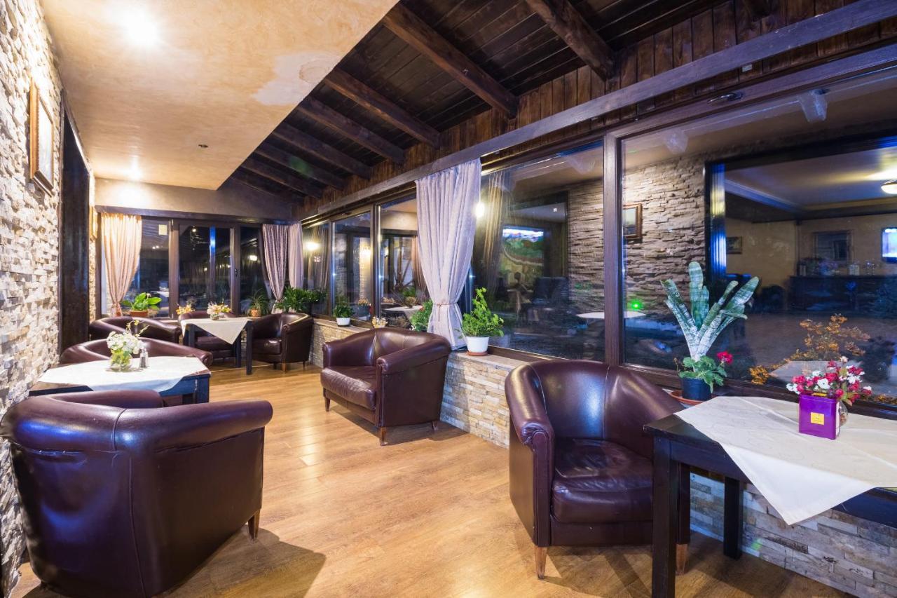 Hanul Simon Pensiune & Restaurant Бран Екстер'єр фото